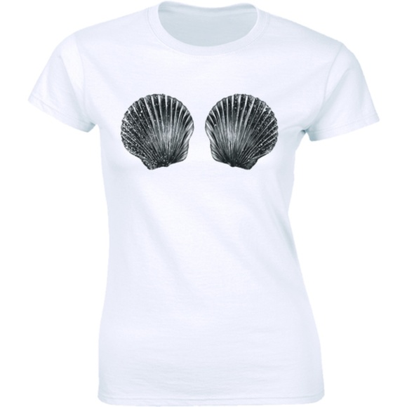 Sea Shell Mermaid Beach Holiday T-shirt Tee - Picture 1 of 3